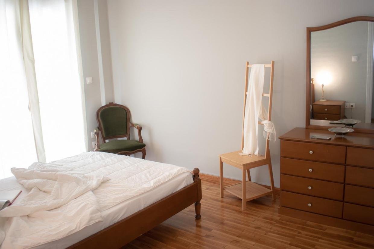 Apartment Vresthenis Athen Exterior foto