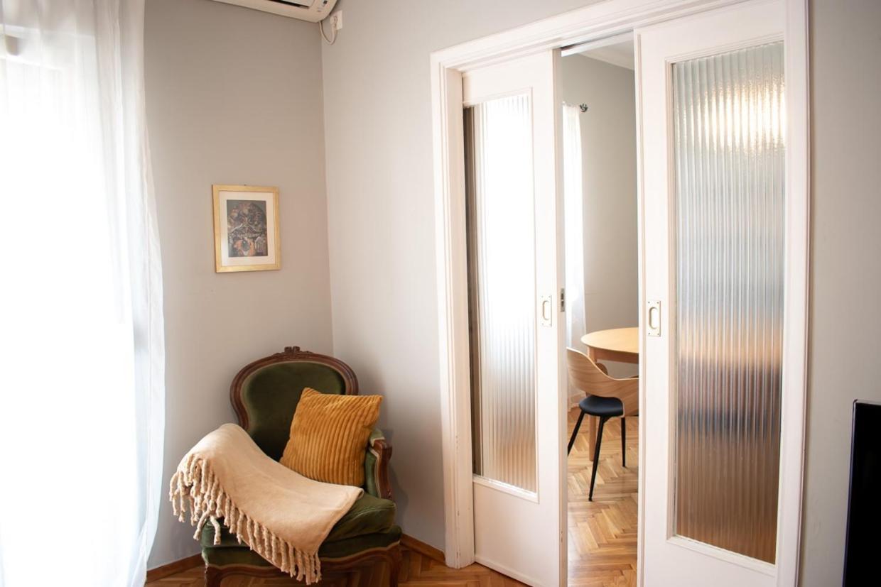 Apartment Vresthenis Athen Exterior foto